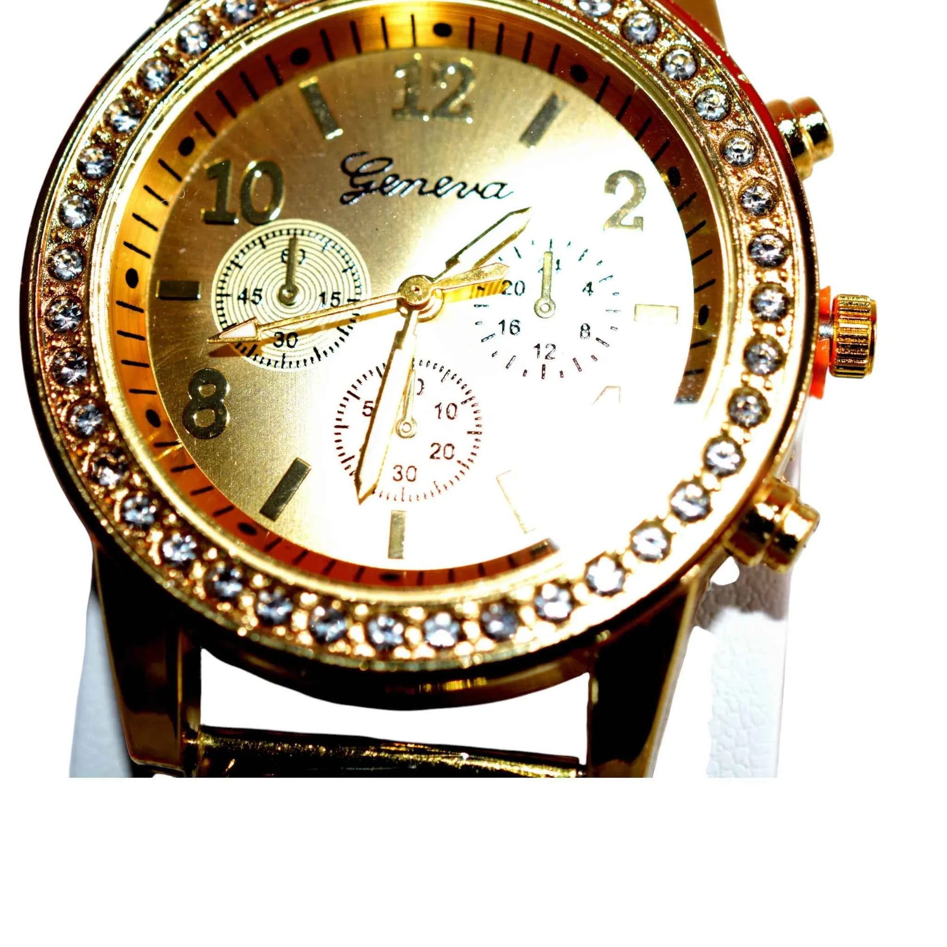 Coffret Cadeau Bijoux Femme 5 Pièces - Montre Bracelet Collier Bague Boucles d'Oreilles Doré La Réunion