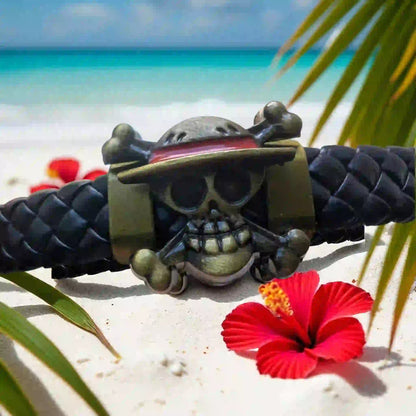 Bracelet Pirate Tendance – Cuir Noir| Style manga La Réunion - reunivente.re
