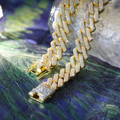 Chaîne Cubaine Strass reunion - Collier Hip - Hop Luxe - reunivente.re