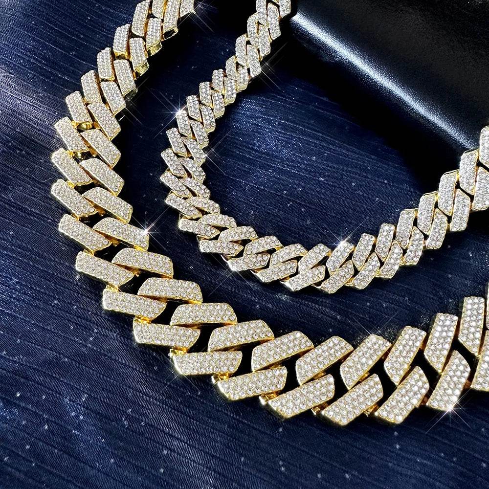 Chaîne Cubaine Strass reunion - Collier Hip - Hop Luxe - reunivente.re