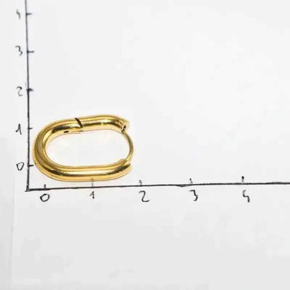Créoles Ovales Dorées en Acier Inoxydable – 2 cm Élégance Tropicale - Reunivente.re