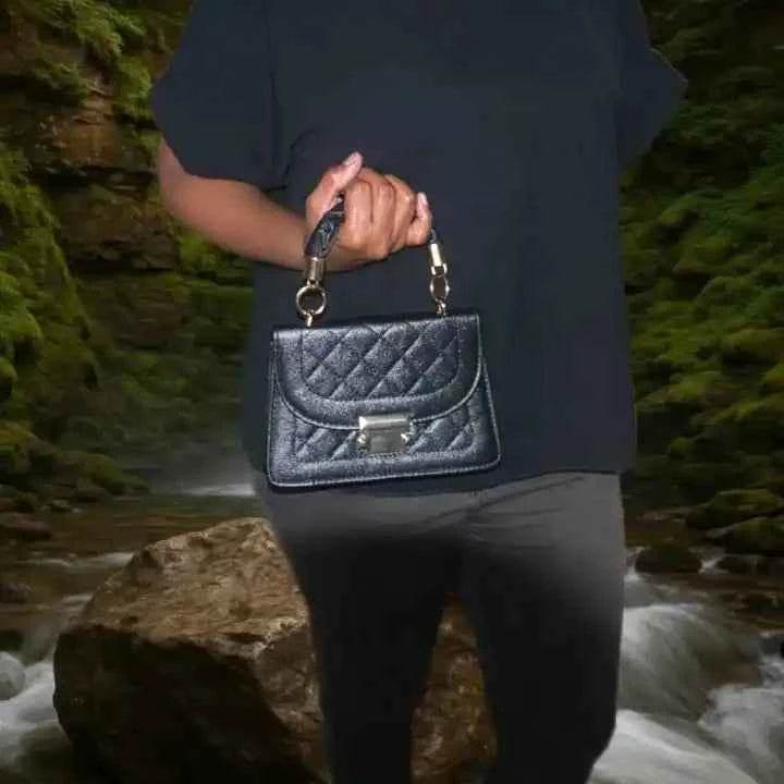 Mini Sac à Main 974 en Simili Cuir – Élégance Tropicale à La Réunion - Reunivente.re