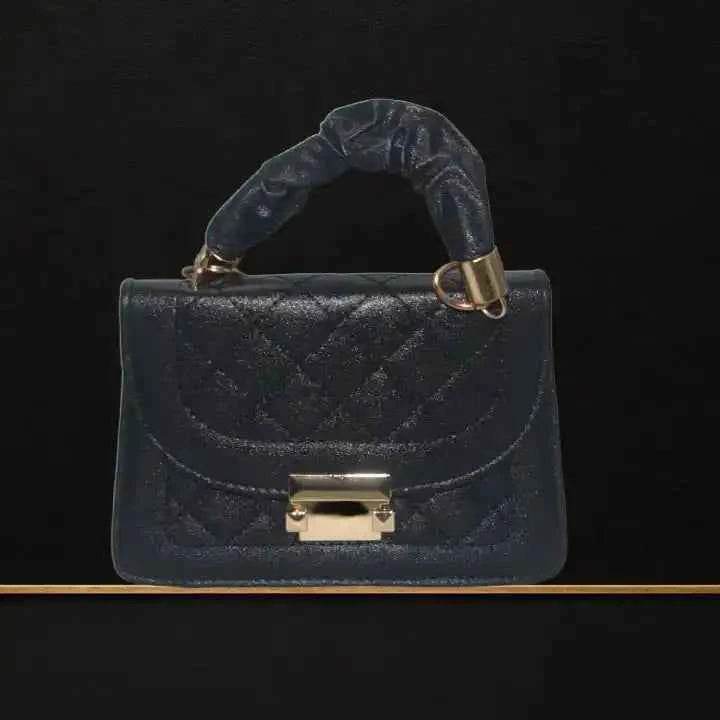 Mini Sac à Main 974 en Simili Cuir – Élégance Tropicale à La Réunion - Reunivente.re